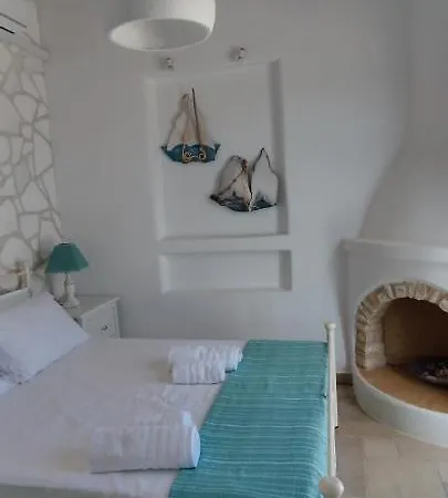 Pure Paros House